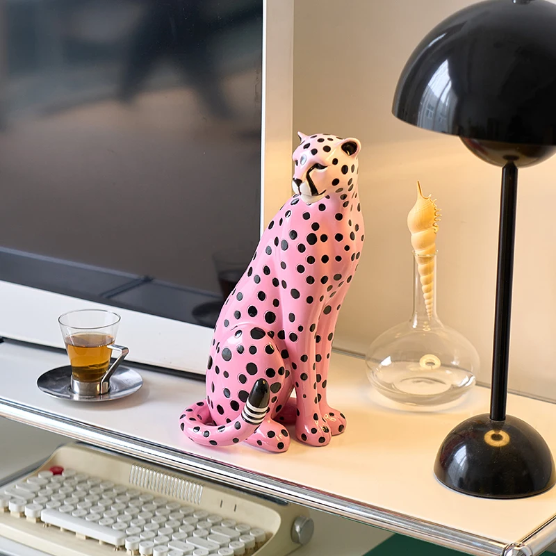 Home Decor Statuette Pink Leop - Interior Design Book ulasan dan harga